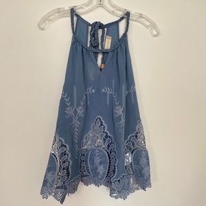 Altair’s state never fear sheer tank top